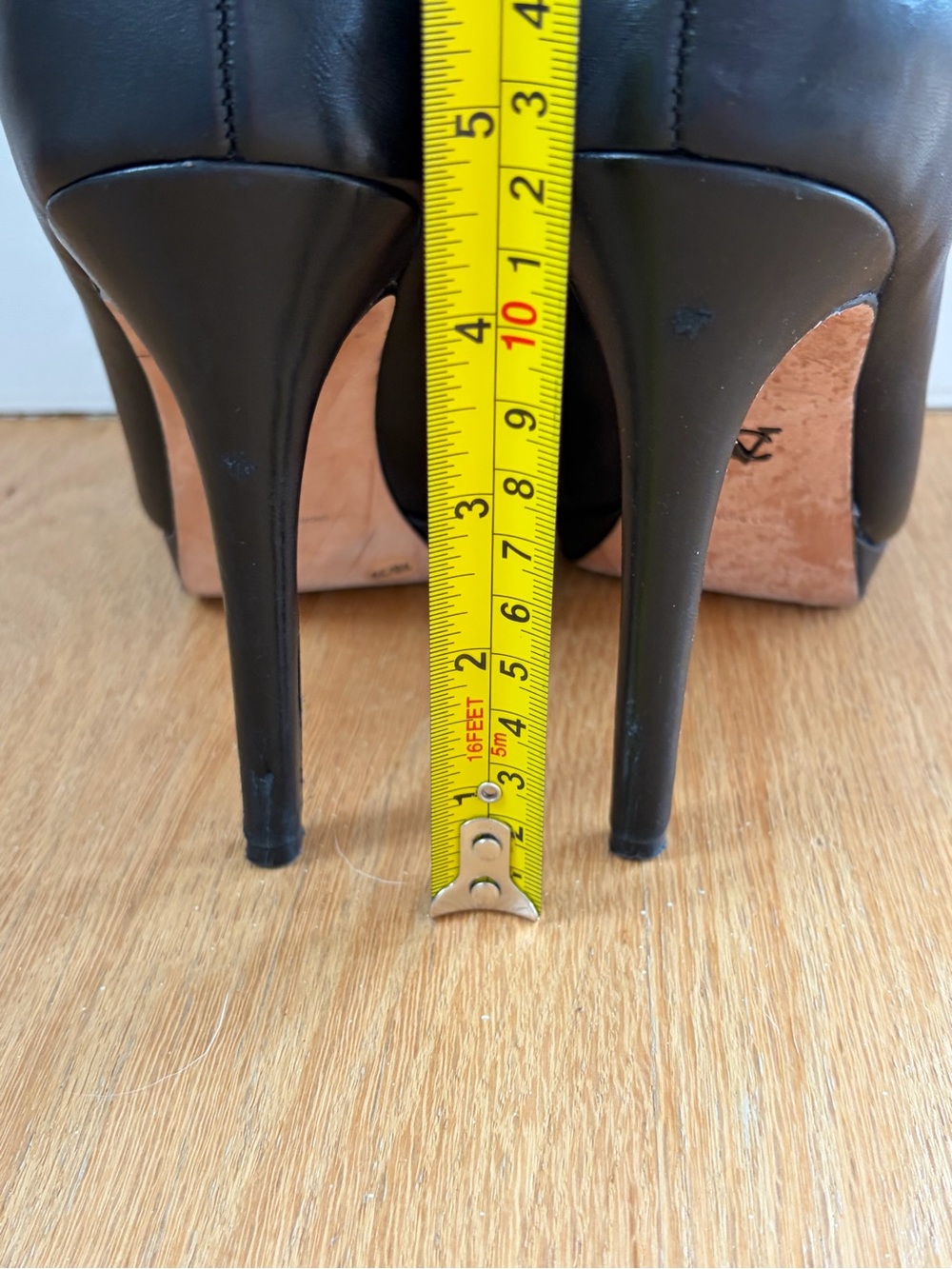 Vince Camuto Vi-Tami Black Leather Knee High Stiletto Platform Boots Sz 9 / 39 - Picture 11 of 16